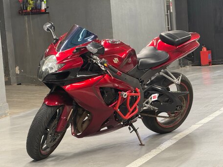 2005 Suzuki GSX-R 750, красный, 550000 рублей, вид 2