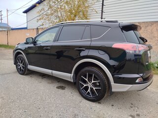 2016 Toyota RAV4 IV (XA40) Рестайлинг, чёрный, 2100000 рублей, вид 5