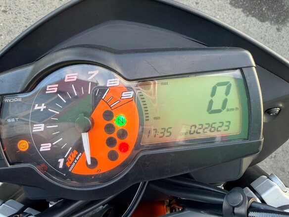 2013 KTM 690 Duke, белый, 479000 рублей - вид 12