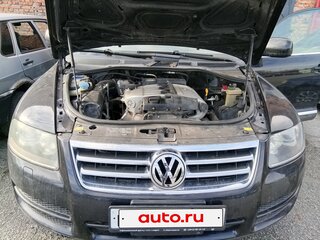 2005 Volkswagen Touareg I, чёрный, 730000 рублей, вид 3
