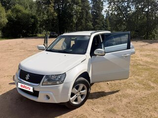 2010 Suzuki Grand Vitara II Рестайлинг, белый, 1025000 рублей, вид 3