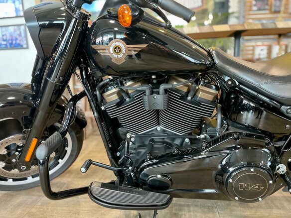 2020 Harley-Davidson Fat Boy, чёрный, 3500000 рублей - вид 13