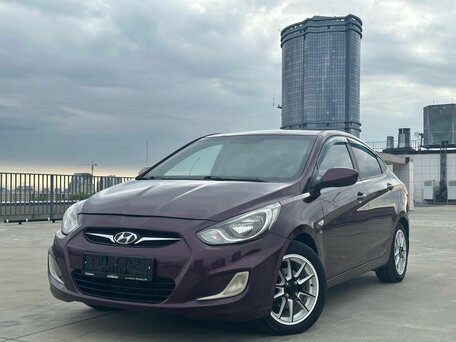 2012 Hyundai Solaris I, фиолетовый, 730000 рублей, вид 1