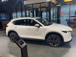 2026 Mazda CX-5 II Рестайлинг, белый, 3990000 рублей, вид 3