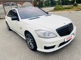 2008 Mercedes-Benz S-Класс 550 Long V (W221), белый, 1300000 рублей, вид 2