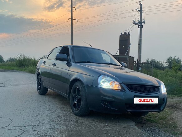 2013 Lada (ВАЗ) Priora I, серебристый, 420000 рублей