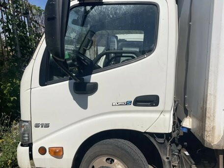 2019 Hino Series 300 (Dutro), белый, 2300000 рублей, вид 5