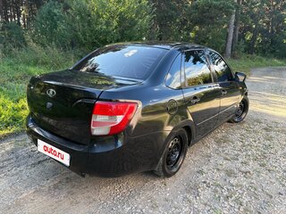 2015 Lada (ВАЗ) Granta I, чёрный, 250000 рублей, вид 3