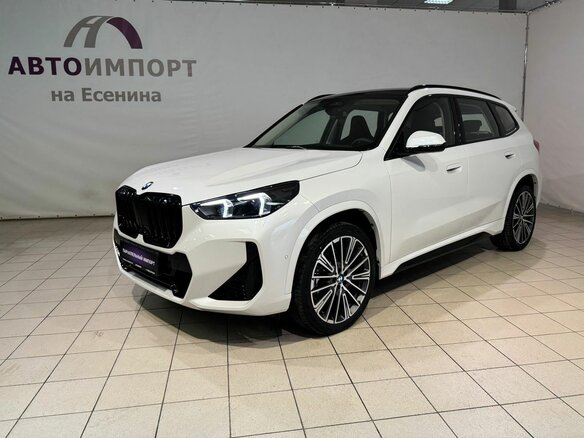 2026 BMW X1 Long 25Li xDrive III (U11/U12), белый, 5990000 рублей - вид 1