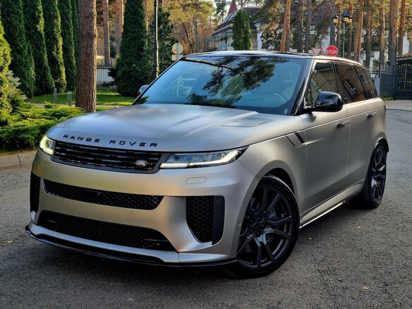 2026 Land Rover Range Rover Sport SV III, серый, 29900000 рублей