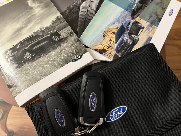 2020 Ford Escape IV, чёрный, 2050000 рублей - вид 28