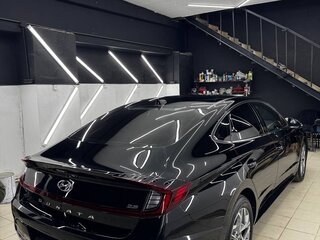 2019 Hyundai Sonata VIII (DN8), чёрный, 1900000 рублей, вид 4