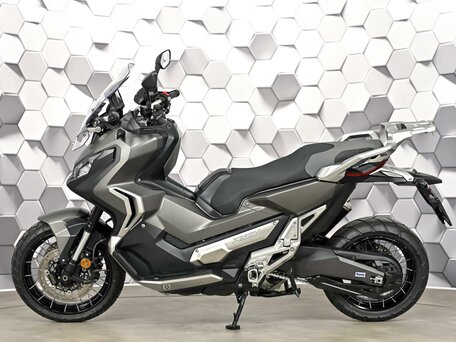 2019 Honda X-ADV, серый, 1177000 рублей, вид 4