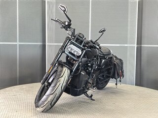 2021 Harley-Davidson Sportster S, чёрный, 1179000 рублей, вид 4