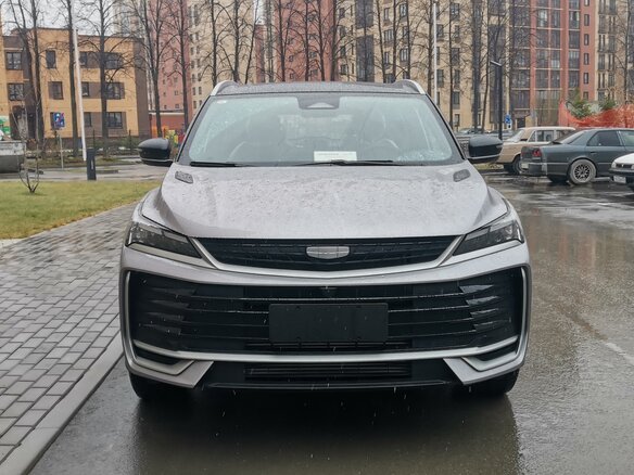 2025 Geely Coolray (Binyue L) I Рестайлинг 2, серебристый, 2500000 рублей