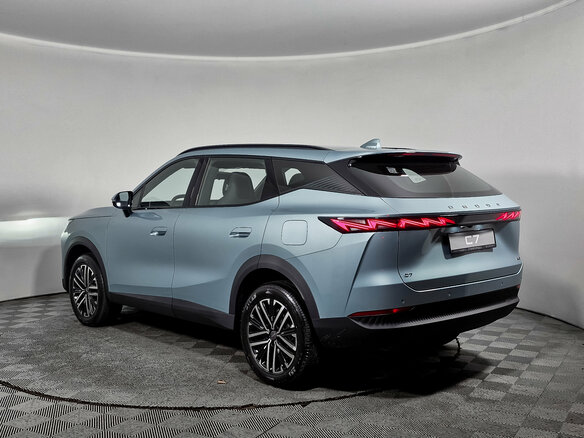 2026 Omoda C7, зелёный - вид 6