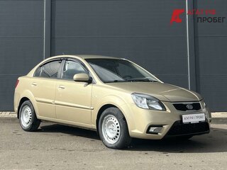 2010 Kia Rio II Рестайлинг, бежевый, 510000 рублей, вид 3