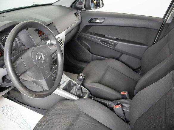 2010 Opel Astra H Рестайлинг, серебристый, 699000 рублей - вид 6