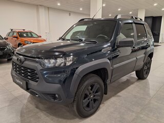 2023 Lada (ВАЗ) Niva Travel I, зелёный, 1040000 рублей, вид 1