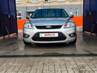 2008 Ford Focus II Рестайлинг, серебристый, 550000 рублей, вид 1