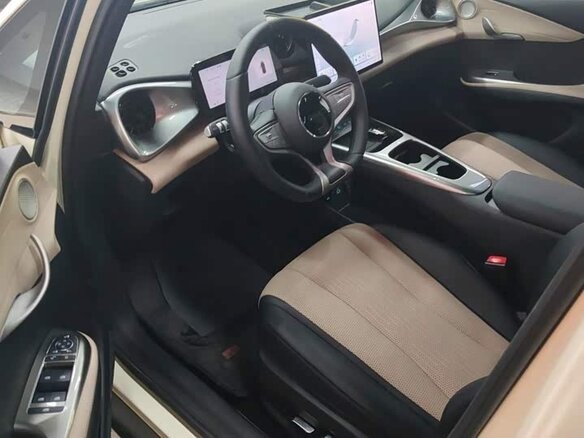 2025 BYD Dolphin 45.12 kWh I Рестайлинг, белый - вид 7