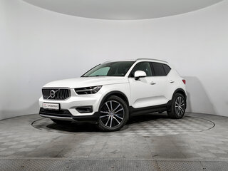 Volvo XC40 I