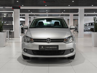 2013 Volkswagen Polo V, серый, 815000 рублей, вид 3