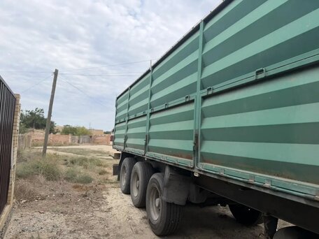1999 Schmitz Cargobull AKO 18, зелёный, 800000 рублей, вид 1