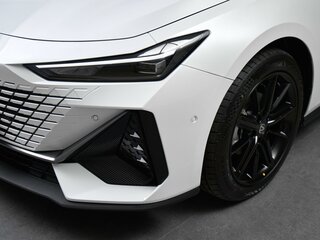 2024 Changan UNI-V I, белый, 3329900 рублей, вид 4