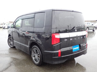 2019 Mitsubishi Delica D:5 I Рестайлинг, чёрный, 3105000 рублей, вид 4