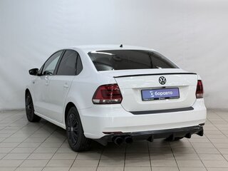 2016 Volkswagen Polo V Рестайлинг, белый, 938000 рублей, вид 5