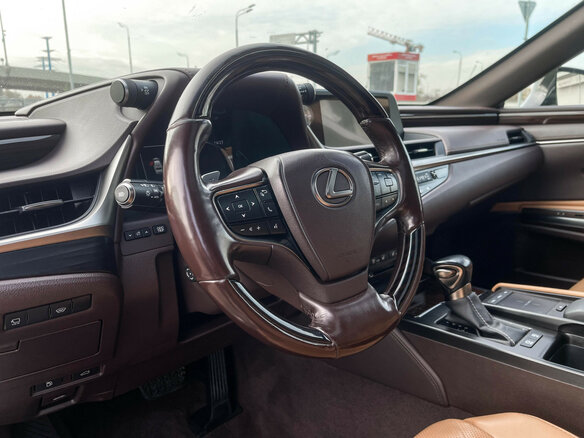 2019 Lexus ES 250 VII, чёрный, 3890000 рублей - вид 12