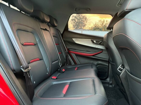 2022 Chery Tiggo 4 Pro I, красный, 1399000 рублей - вид 8