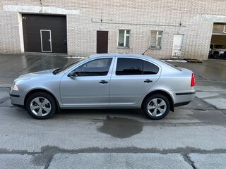 2008 Skoda Octavia I (A4) Рестайлинг, серебристый, 1000000 рублей, вид 4