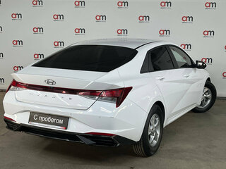 2021 Hyundai Avante VII, белый, 1649000 рублей, вид 4
