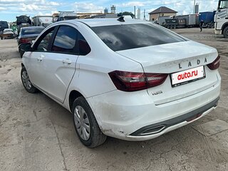 2025 Lada (ВАЗ) Vesta I Рестайлинг (NG), белый, 1224000 рублей, вид 3