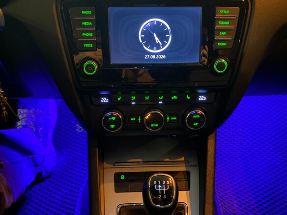 2015 Skoda Octavia III (A7), белый, 1080000 рублей - вид 13