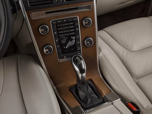 2013 Volvo XC60 I Рестайлинг, бежевый, 1649000 рублей - вид 17