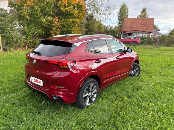 2020 Buick Encore GX I, красный, 1690000 рублей - вид 6