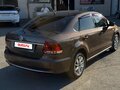 2015 Volkswagen Polo V Рестайлинг, коричневый, 1300000 рублей - вид 4