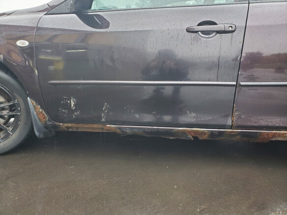 2005 Mazda 6 I (GG), фиолетовый, 245000 рублей - вид 10