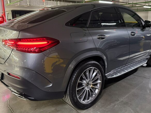 2026 Mercedes-Benz GLE Coupe 450 II (C167) Рестайлинг, серый, 16500000 рублей - вид 3