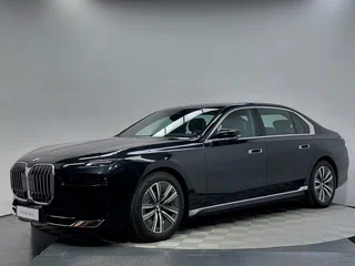 2025 BMW 7 серии 740i xDrive VII (G70), чёрный, 13000000 рублей, вид 1