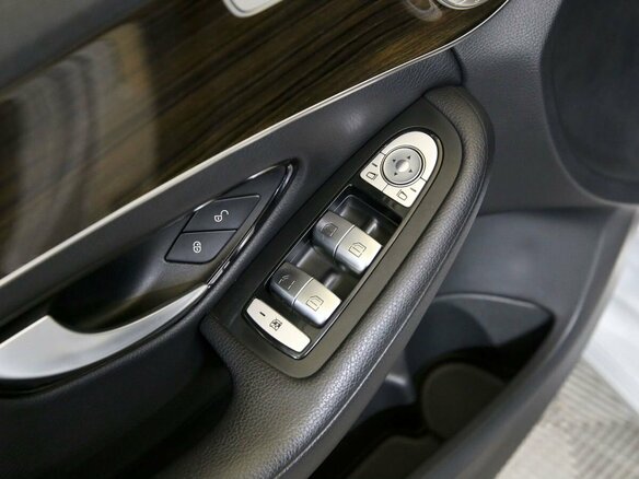2016 Mercedes-Benz C-Класс 200 9G-TRONIC IV (W205), серебристый, 1899000 рублей - вид 19
