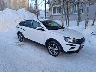 2021 Lada (ВАЗ) Vesta SW Cross I, белый, 1370000 рублей, вид 1