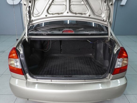2005 Hyundai Accent II Рестайлинг, жёлтый, 399000 рублей - вид 14