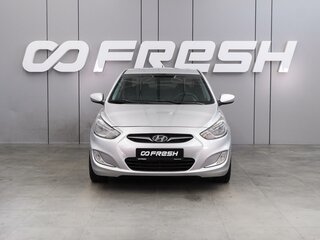2012 Hyundai Solaris I, серебристый, 689000 рублей, вид 3