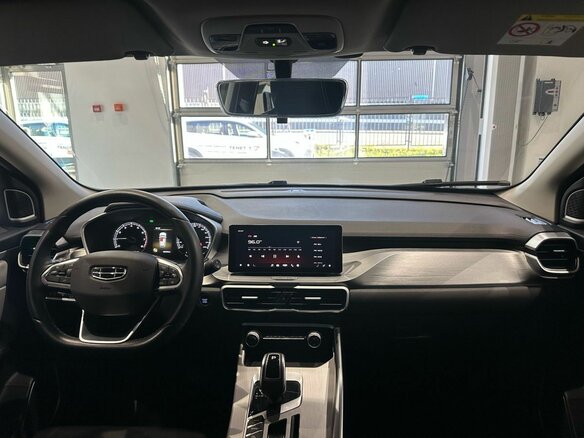 2022 Geely Coolray I, синий, 1590000 рублей - вид 14