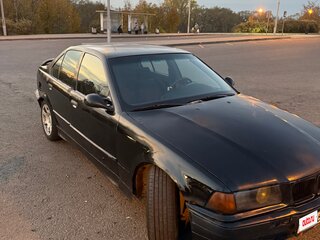 1992 BMW 3 серии 318i III (E36), чёрный, 290000 рублей, вид 1