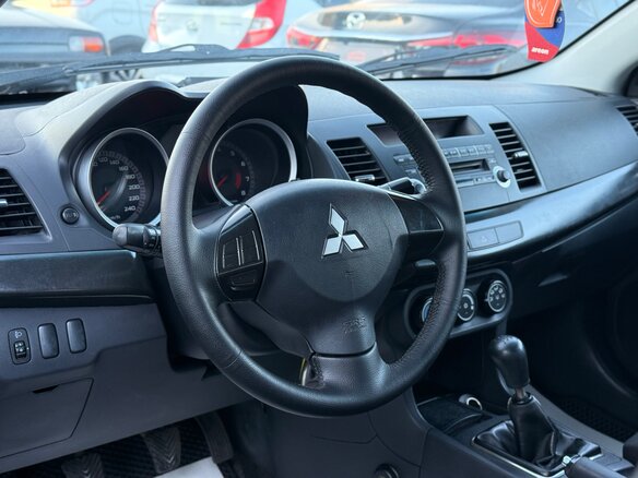 2007 Mitsubishi Lancer X, серый, 375000 рублей - вид 12